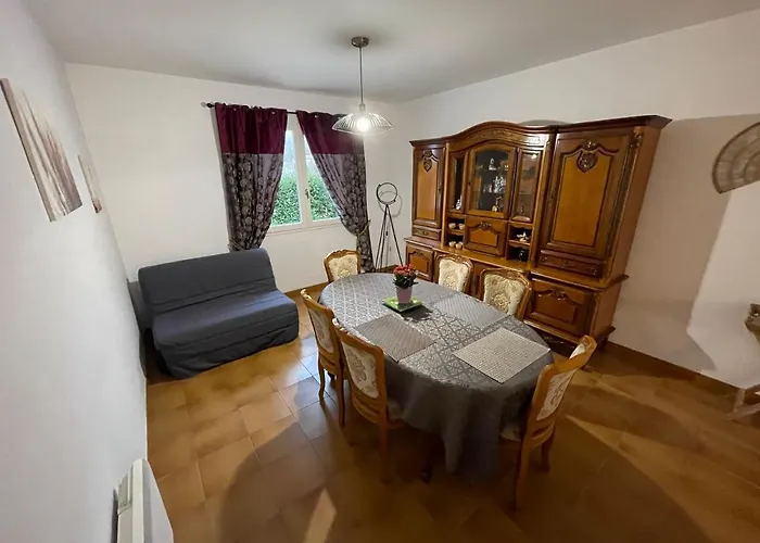 Dom wakacyjny De La Meronne *